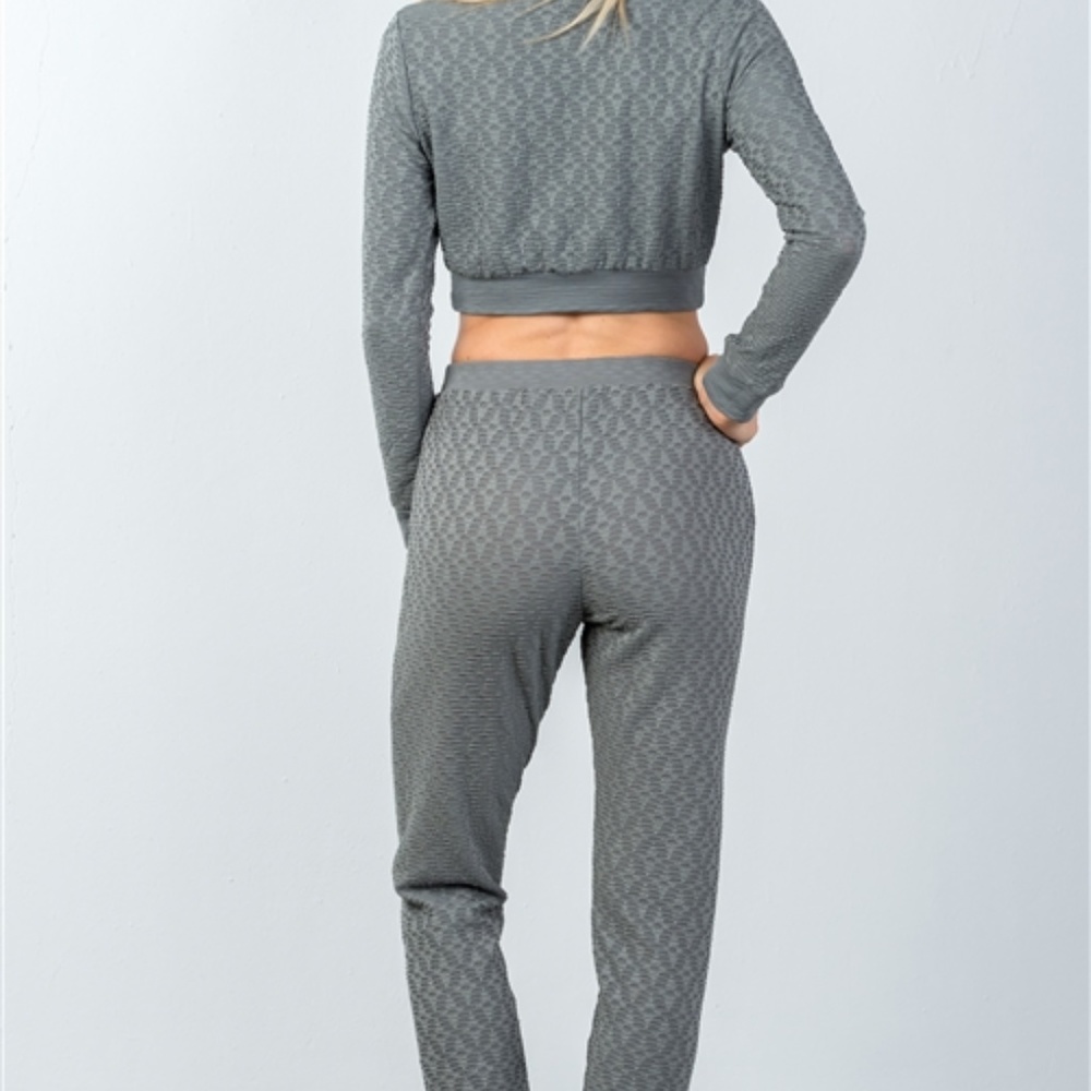Sweat shirt pants two piece set